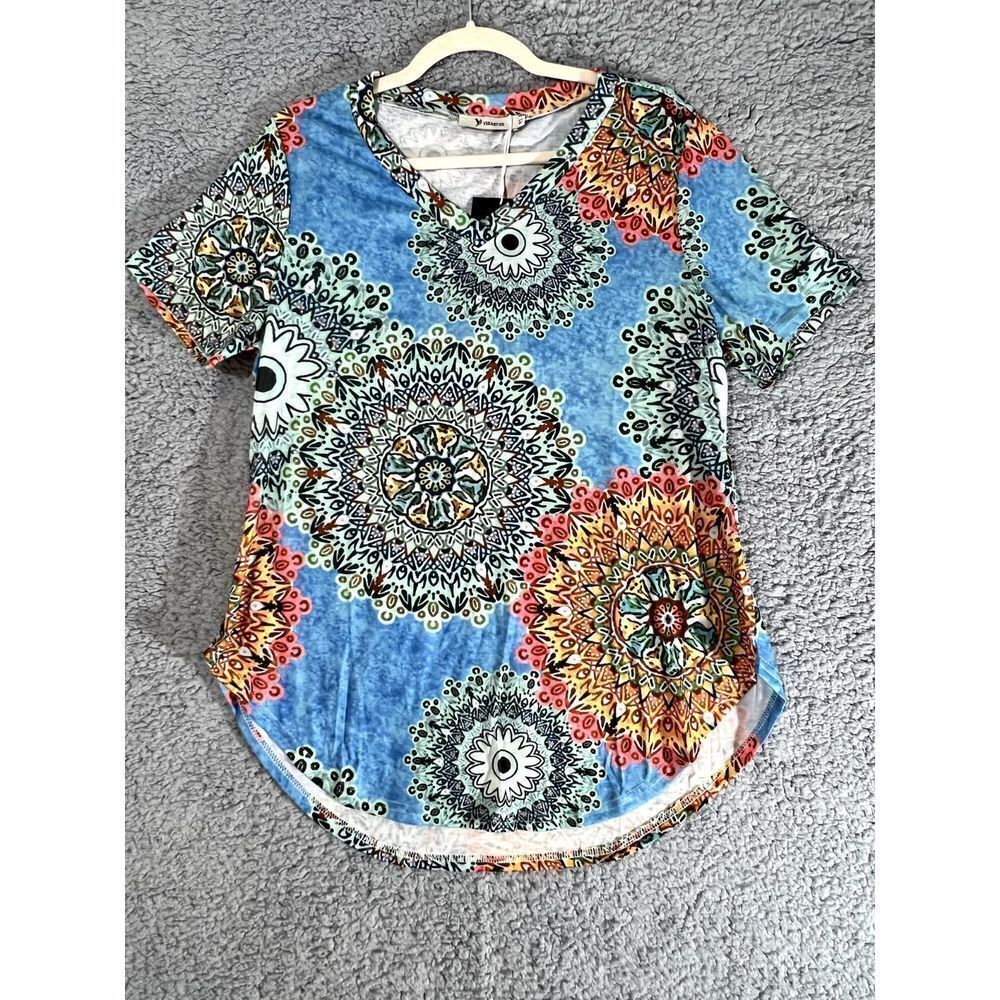 Yidarton Women's XL Short Sleeve Floral V-Neck Vibrant Geometric Blouse